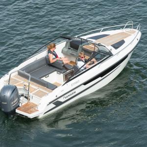 Yamarin 63 Day Cruiser auf der Düsseldorfer Bootsmesse