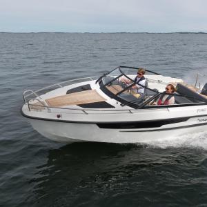 Yamarin 63 DC will be presented at the Düsseldorf Boat Show 2020
