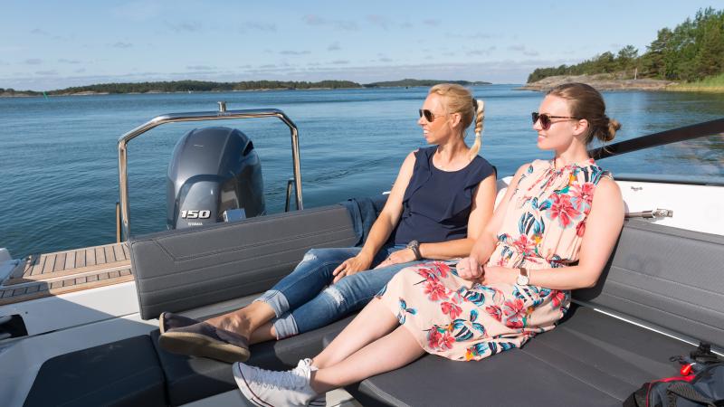 Yamarin 63DC with back seating area