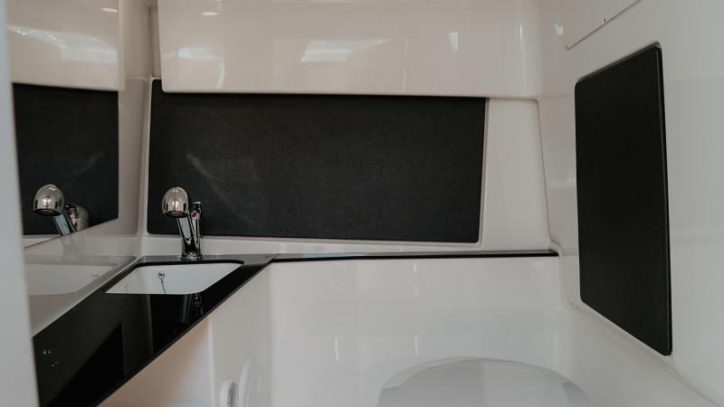 Yamarin 88 DC Premium Sahara Wind screen frame