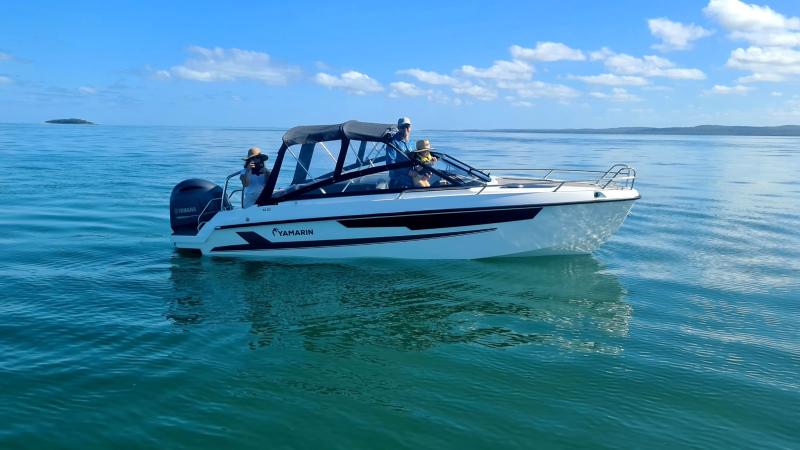 Yamarin 63 Day Cruiser aft canvas