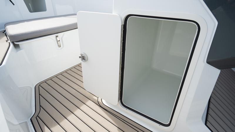 Yamarin 59 Side Console