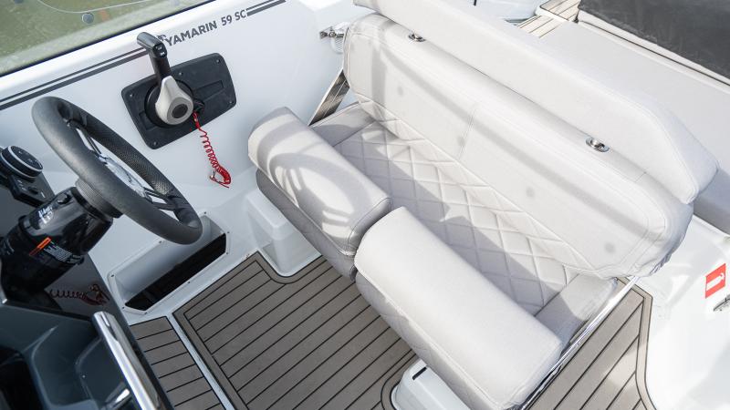 Yamarin 59 Side Console
